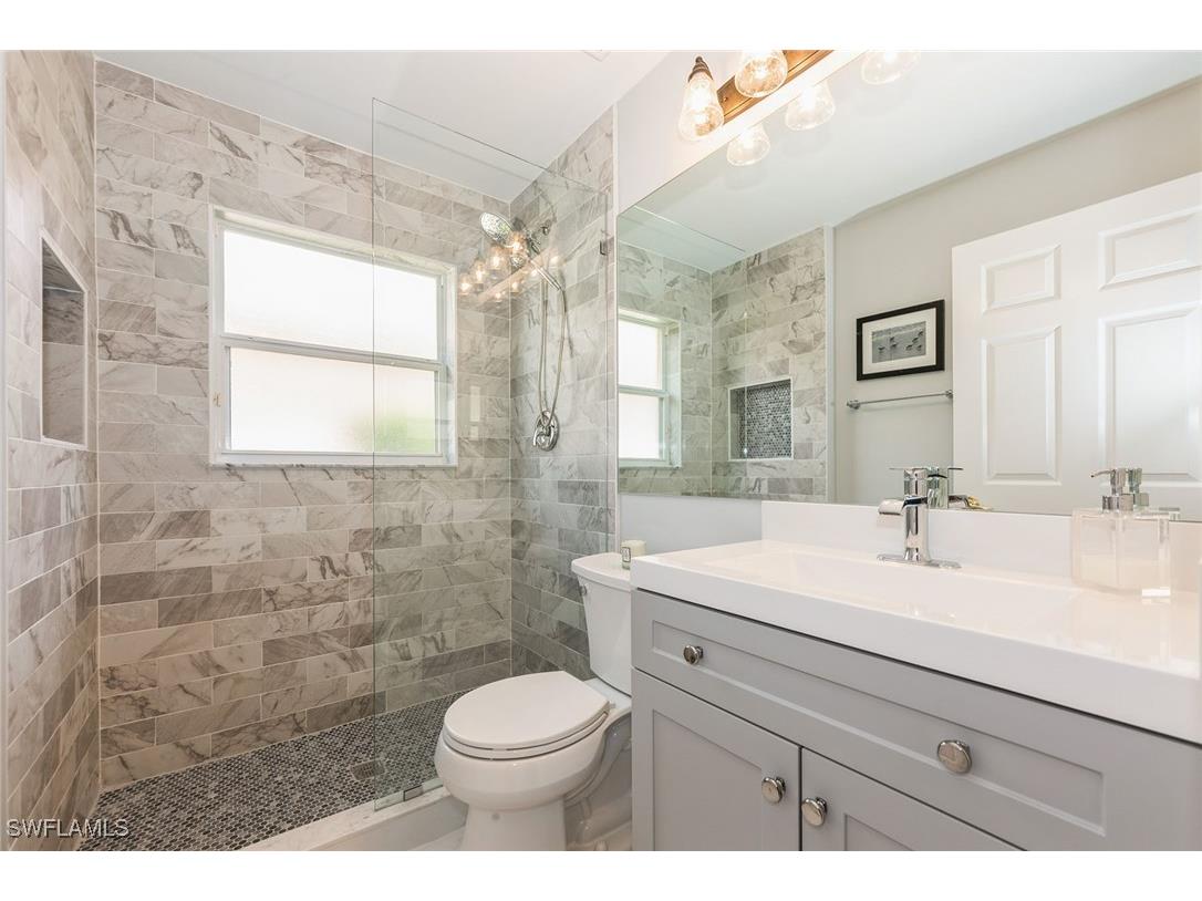 2438 Butterfly Palm Drive Naples FL 34119 225066781 image12