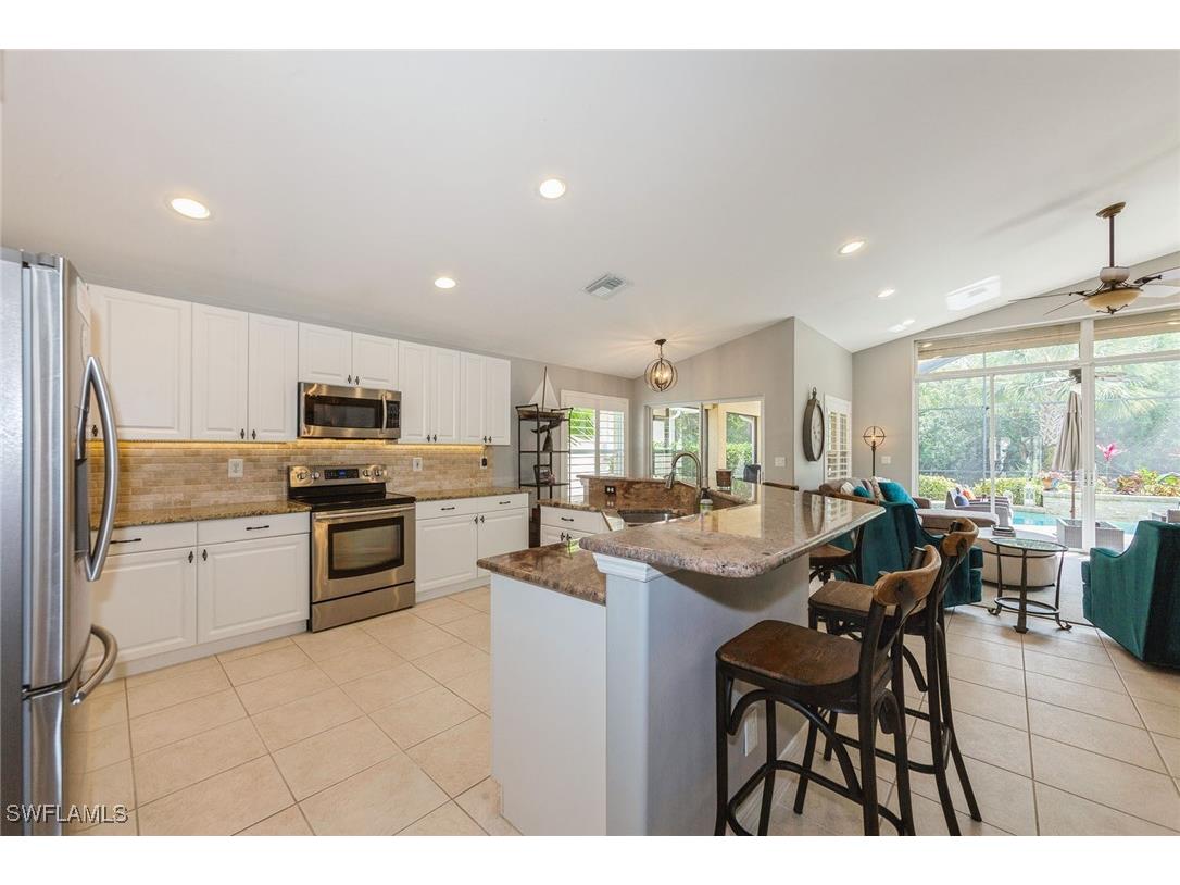 2438 Butterfly Palm Drive Naples FL 34119 225066781 image6