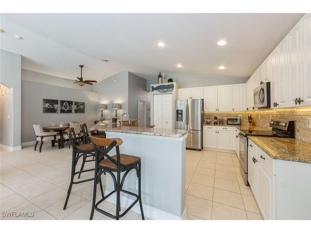 2438 Butterfly Palm Drive Naples FL 34119 225066781 image7