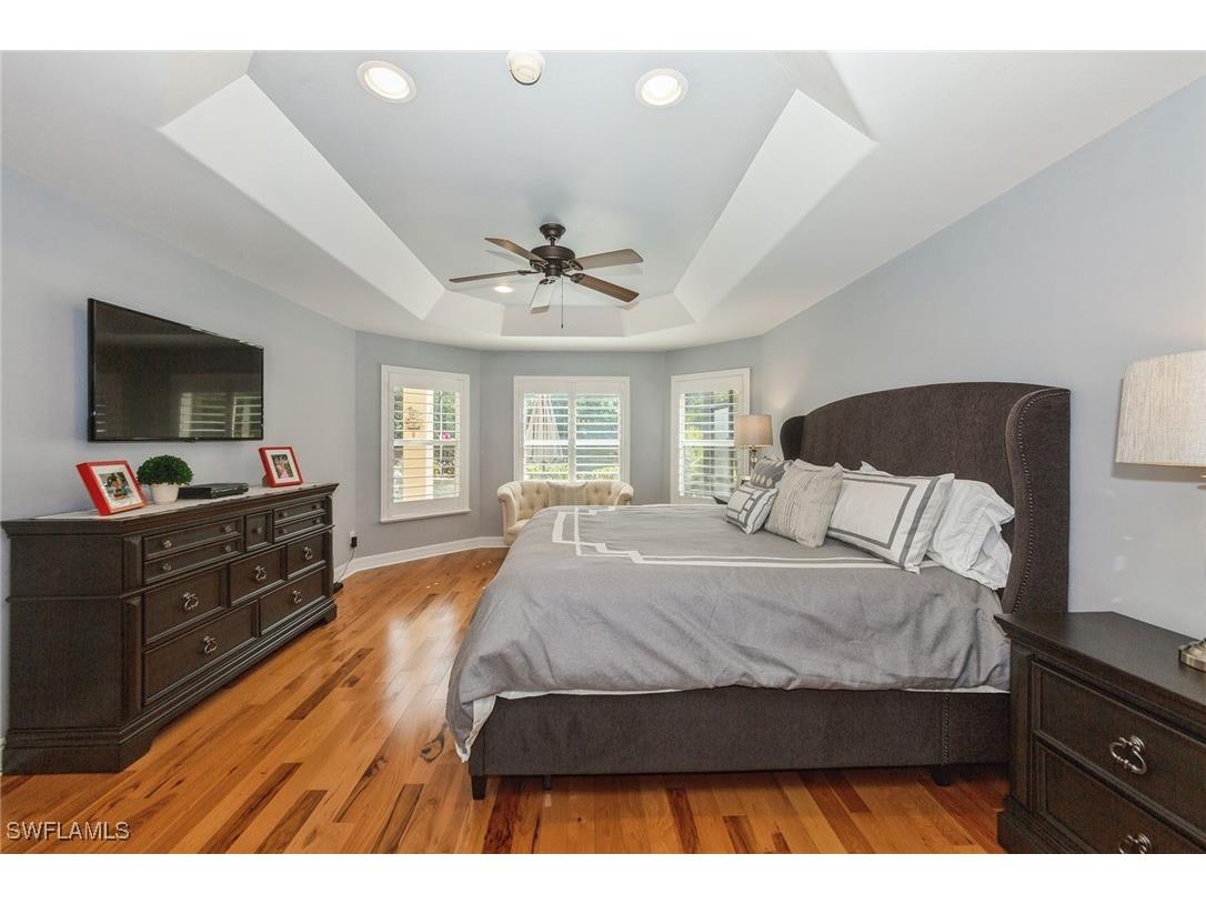 2438 Butterfly Palm Drive Naples FL 34119 225066781 image9