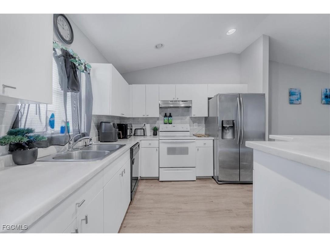 2436-2438 Joe Avenue S Lehigh Acres FL 33973 2025005300 image18