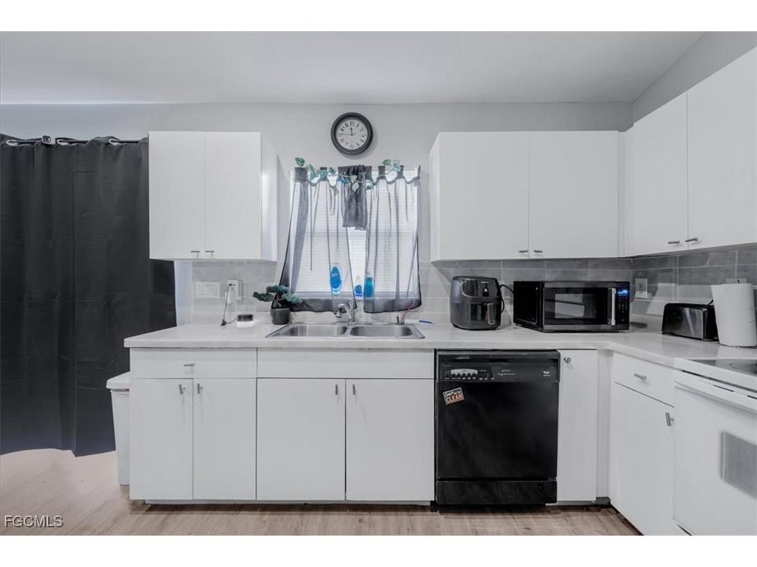 2436-2438 Joe Avenue S Lehigh Acres FL 33973 2025005300 image21