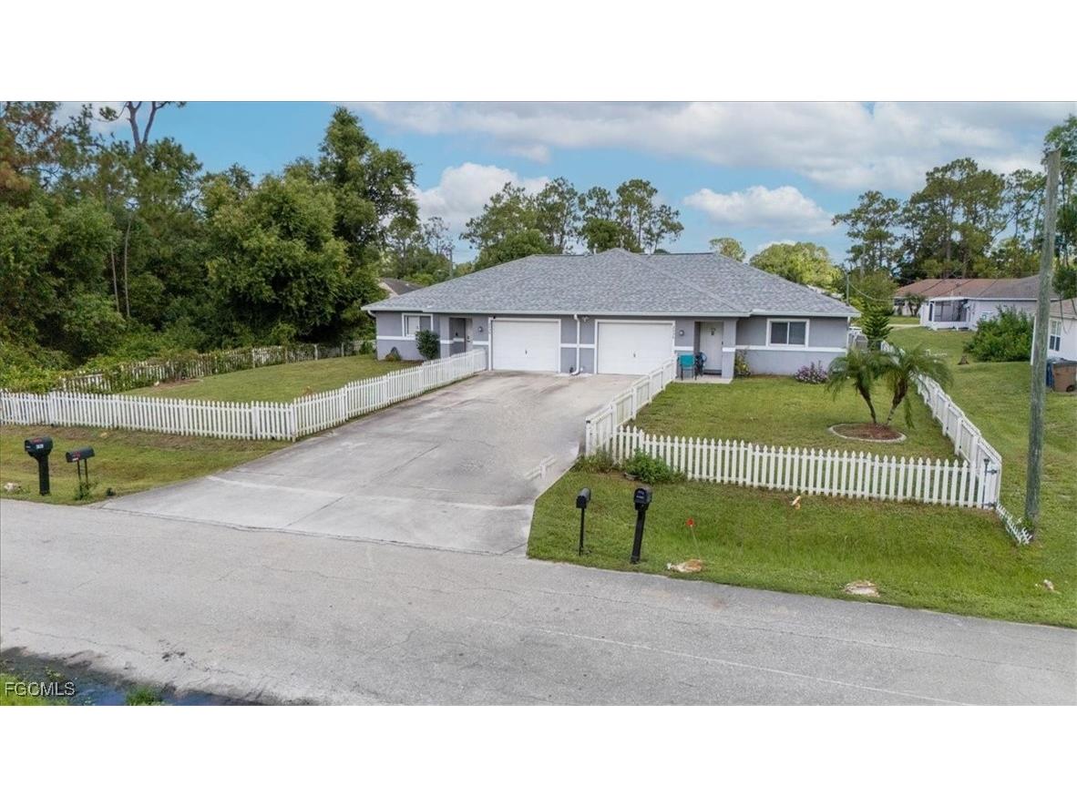 2436-2438 Joe Avenue S Lehigh Acres FL 33973 2025005300 image3