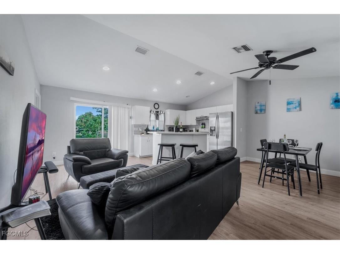 2436-2438 Joe Avenue S Lehigh Acres FL 33973 2025005300 image32