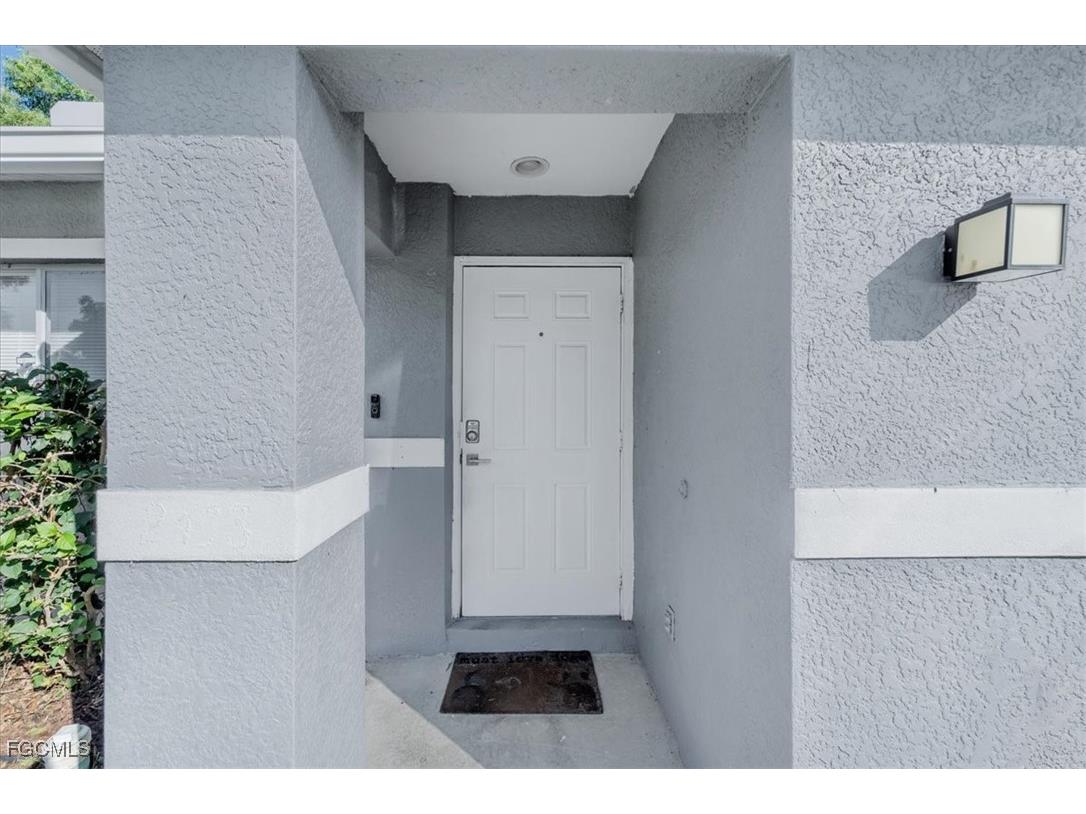 2436-2438 Joe Avenue S Lehigh Acres FL 33973 2025005300 image6