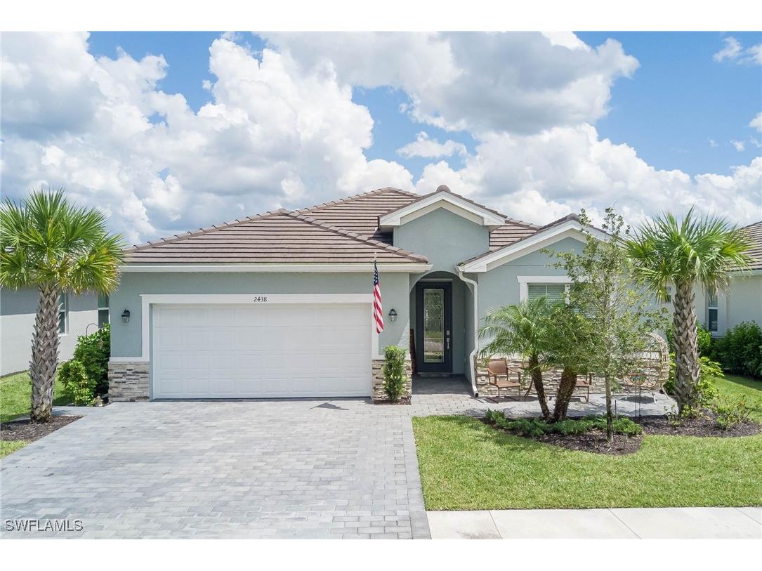 2438 Orchard Street Naples FL 34120 225070033 image1