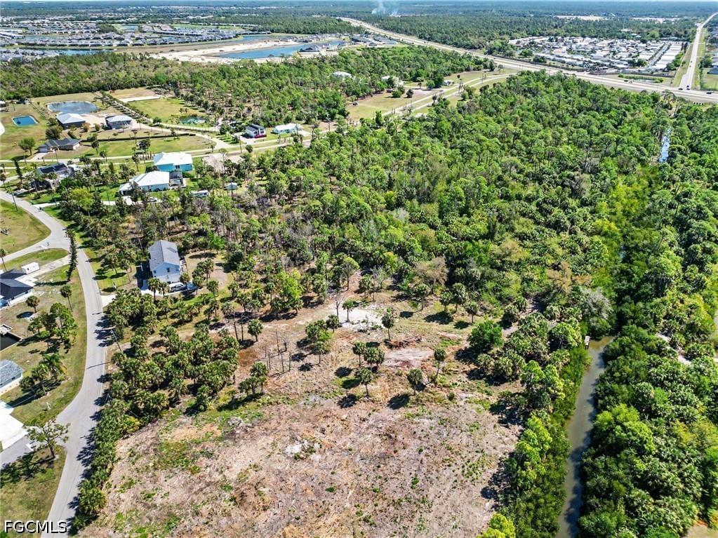 24383 Jean La Fitte Boulevard Punta Gorda FL 33955 2026015011 image9