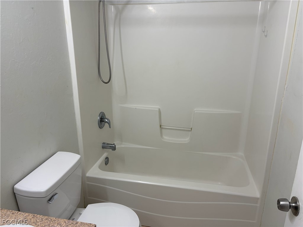 2439 Richard Avenue S Lehigh Acres FL 33973 2026011136 image6