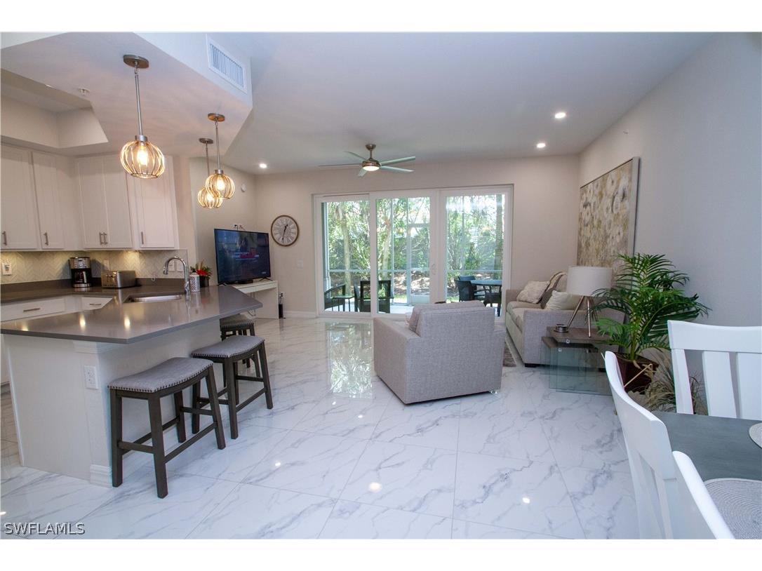 244 Indies Drive E #101 Naples FL 34114 226006532 image1