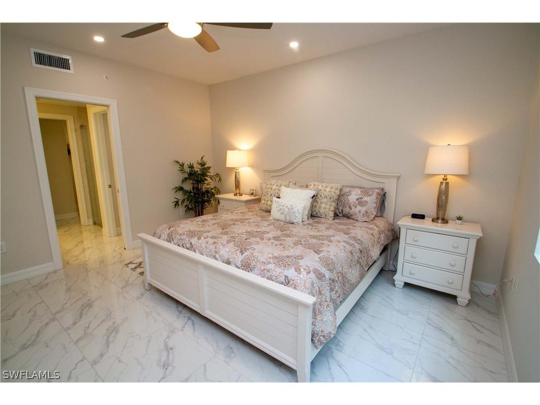 244 Indies Drive E #101 Naples FL 34114 226006532 image12