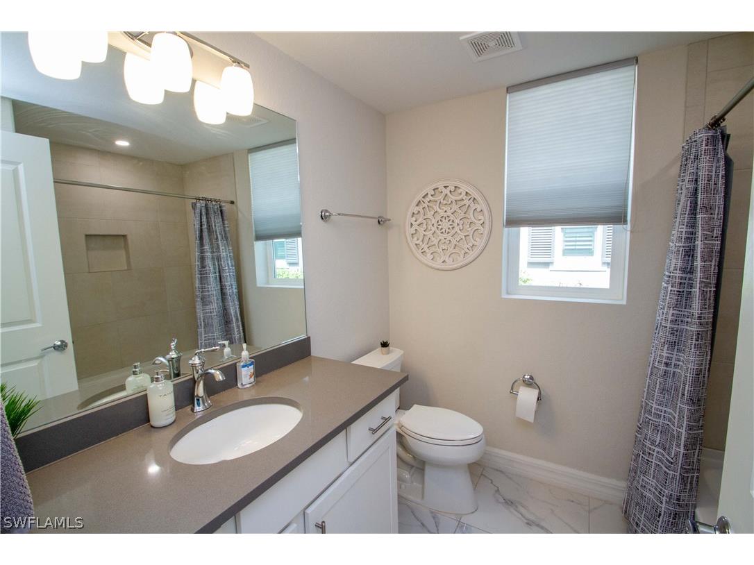 244 Indies Drive E #101 Naples FL 34114 226006532 image23