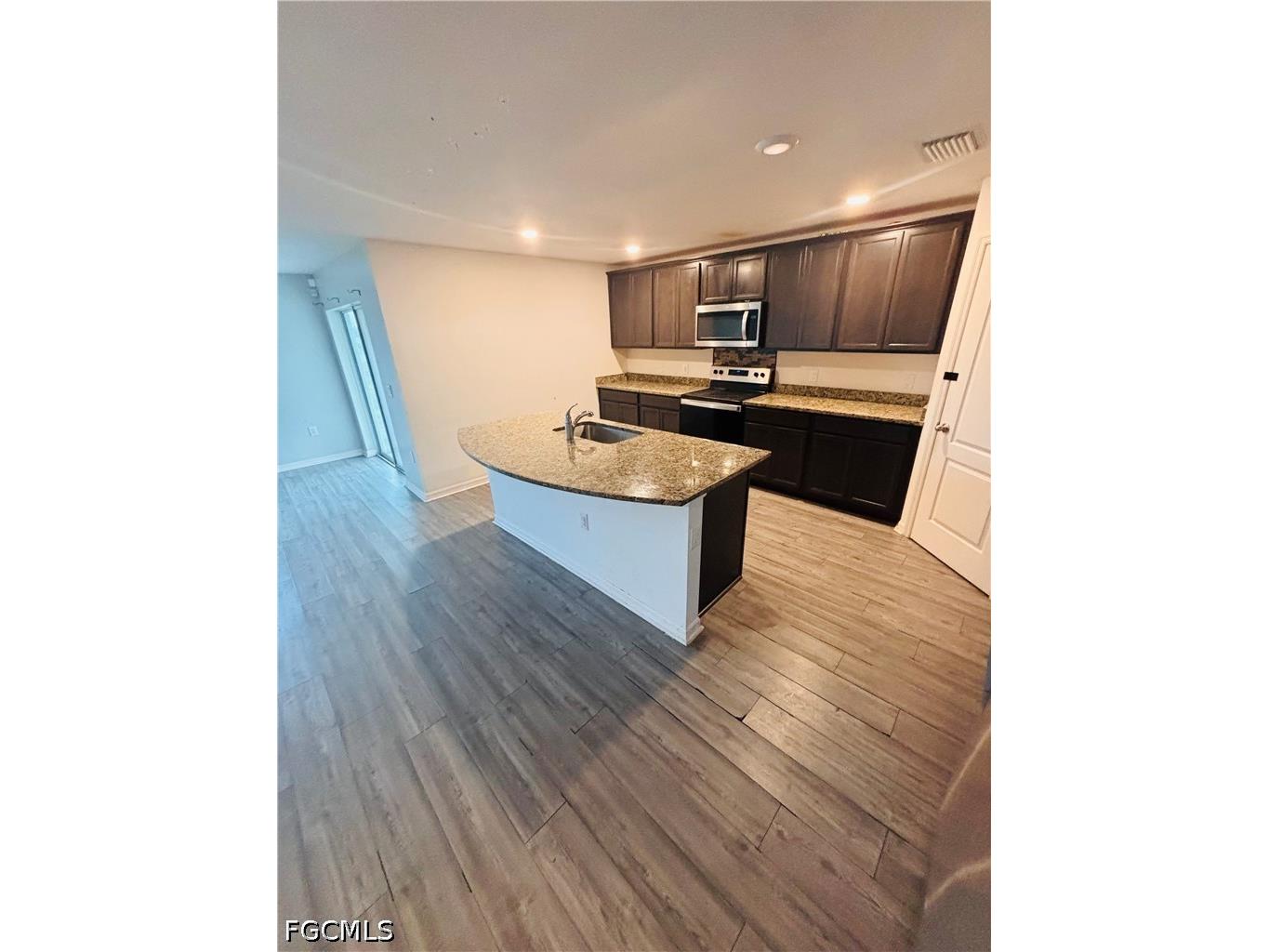 244 Loadstar Street Fort Myers FL 33913 2026024746 image12