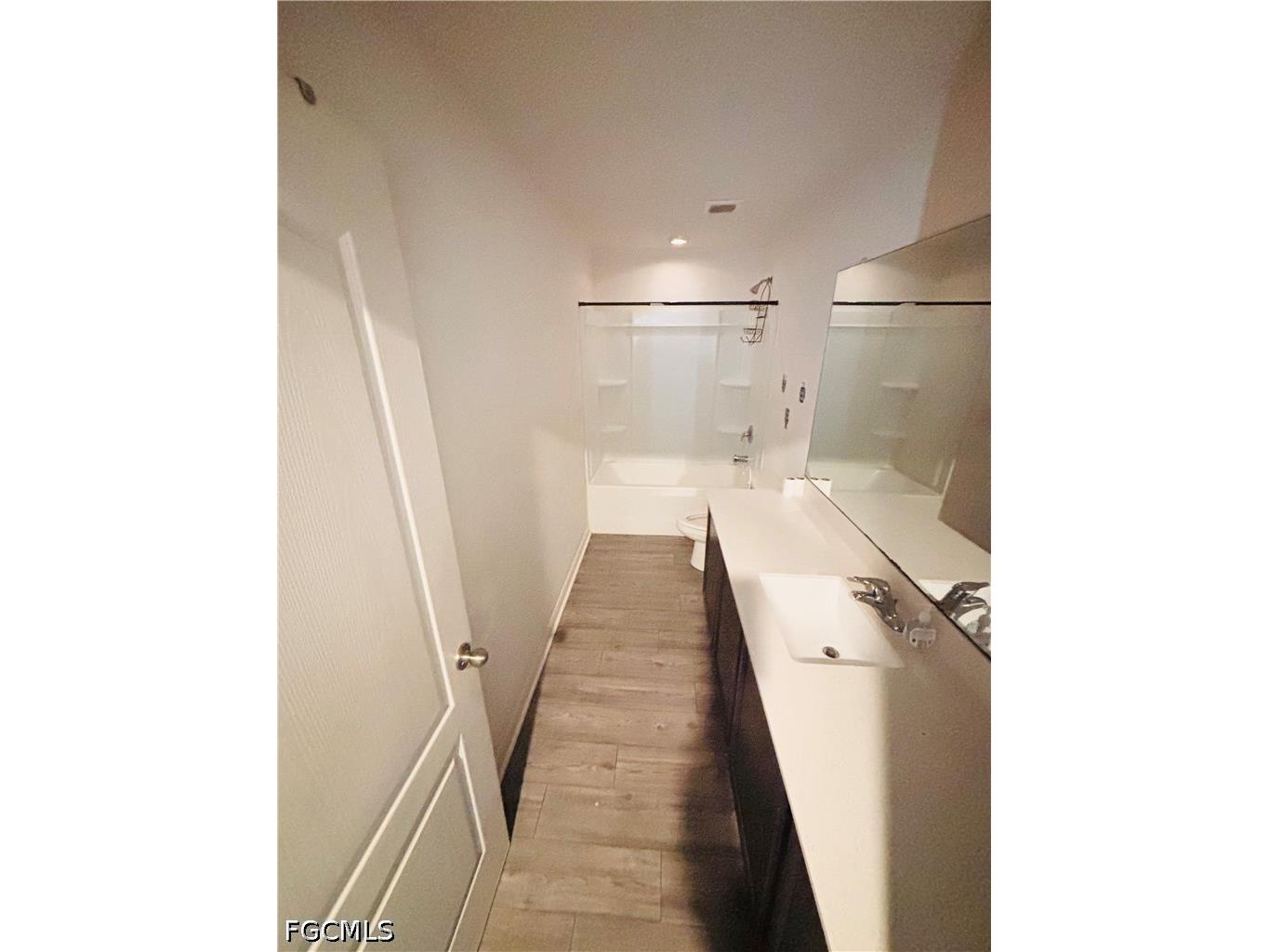 244 Loadstar Street Fort Myers FL 33913 2026024746 image34
