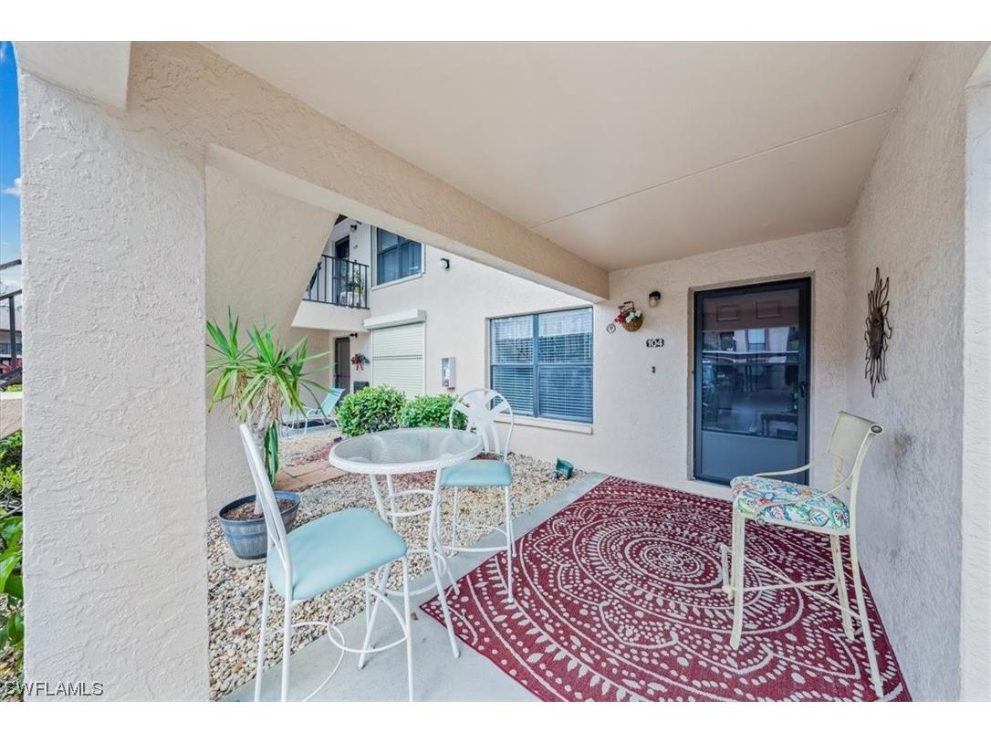 244 Pebble Beach Circle #B104 Naples FL 34113 224004820 image1