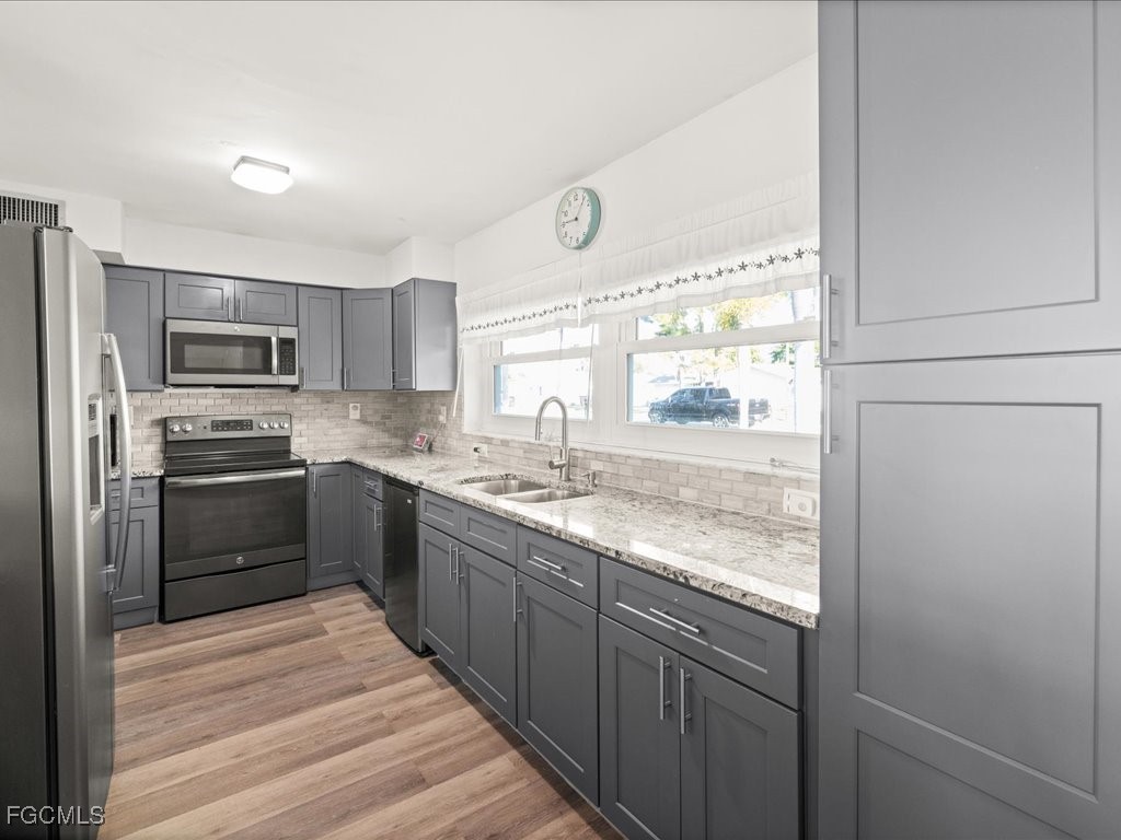 244 SE 45th Terrace Cape Coral FL 33904 2025017901 image12