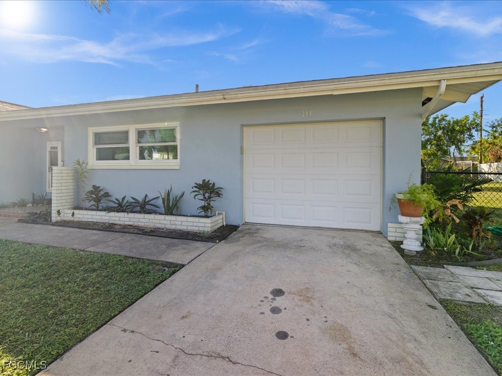 244 SE 45th Terrace Cape Coral FL 33904 2025017901 image4