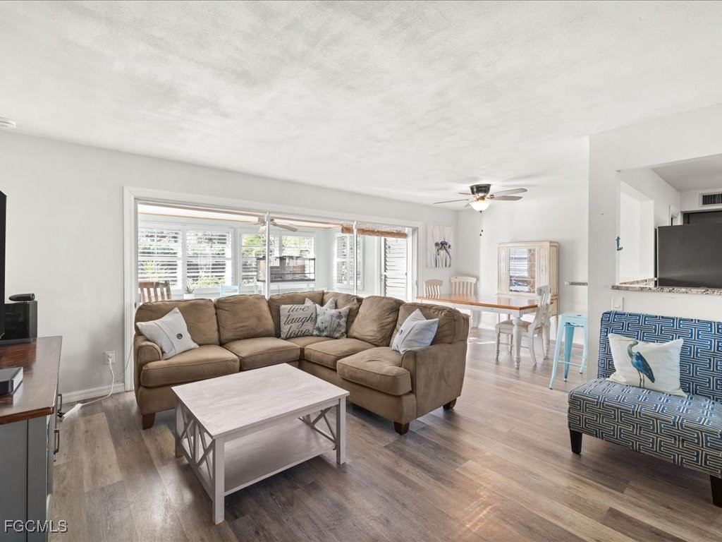 244 SE 45th Terrace Cape Coral FL 33904 2025017901 image6