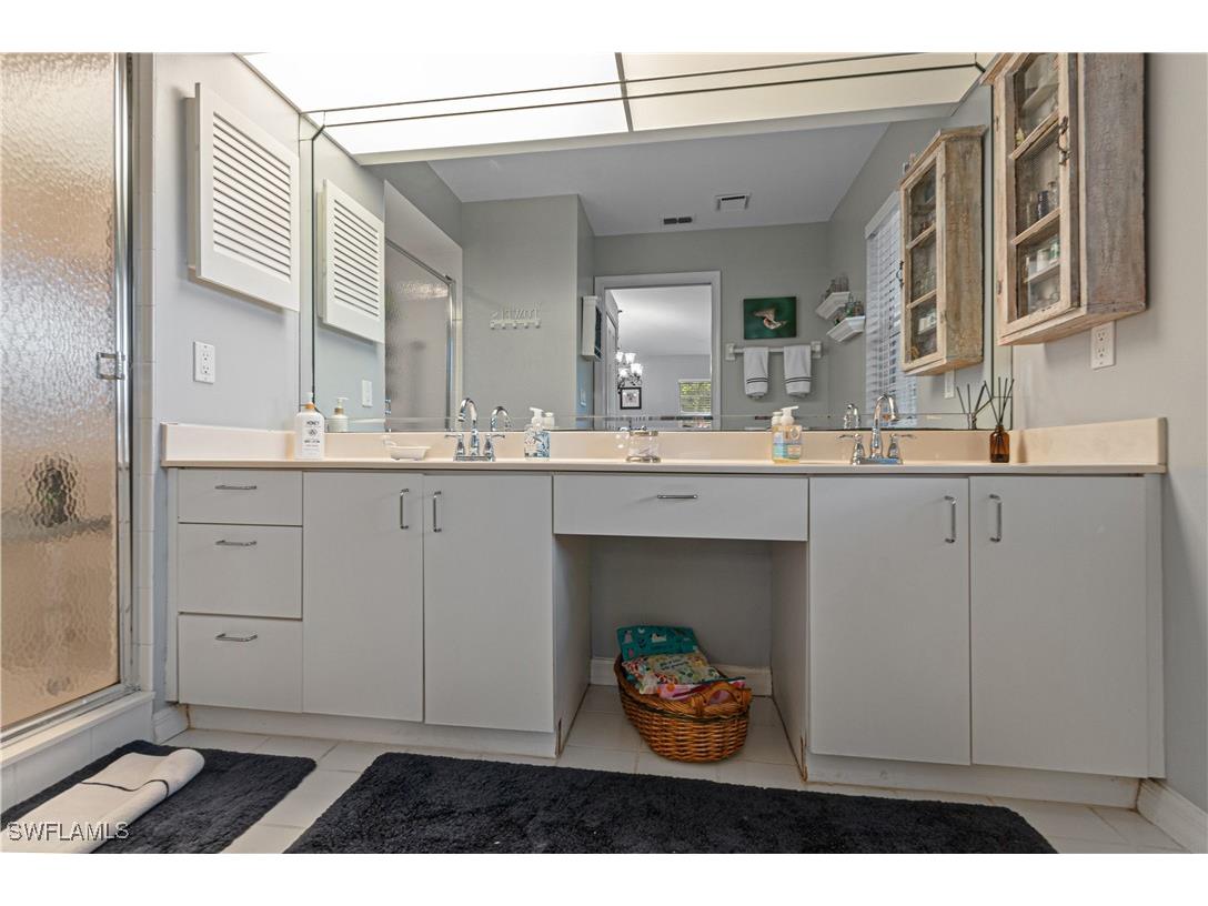 2440 Old Groves Road #C201 Naples FL 34109 225074967 image14