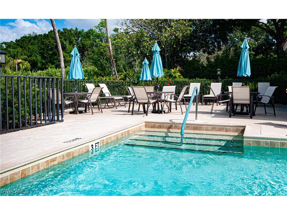 2440 Old Groves Road #C201 Naples FL 34109 225074967 image26