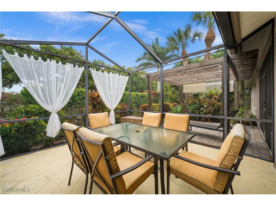 2440 River Reach Drive Naples FL 34104 226002670 image27