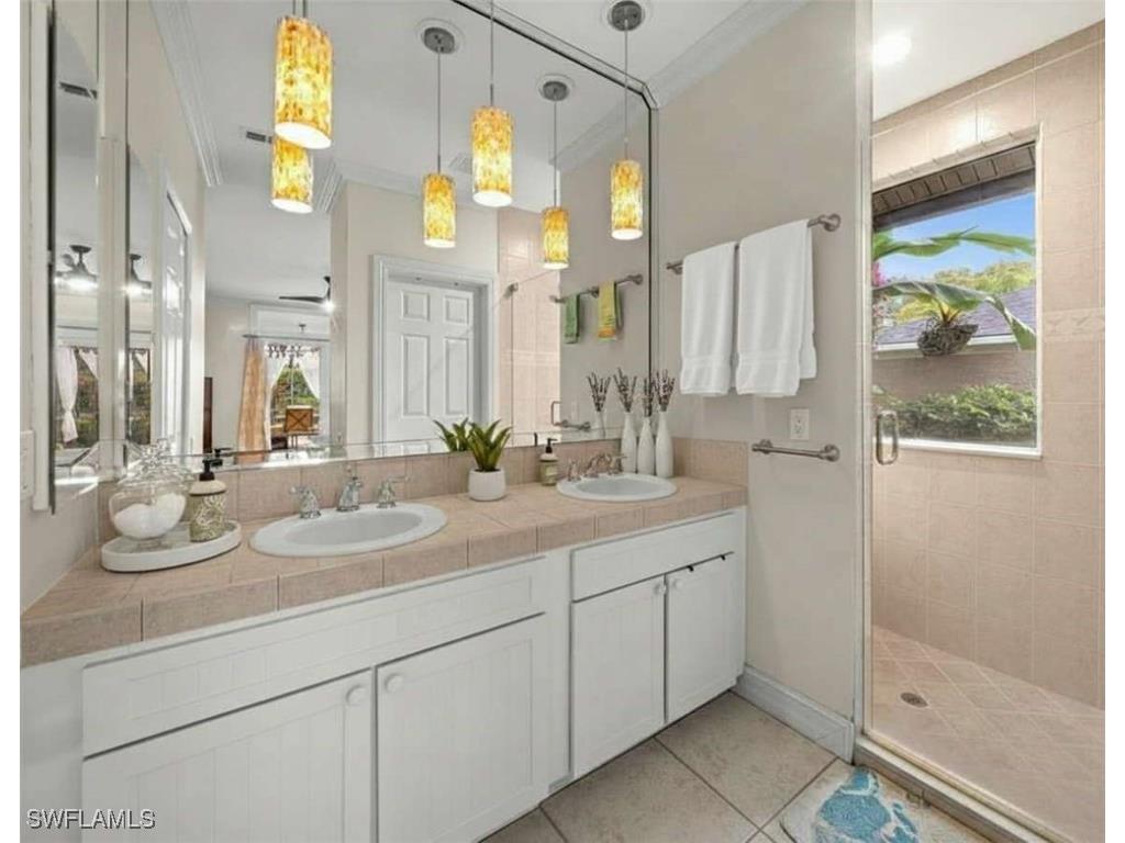 2440 River Reach Drive Naples FL 34104 226002670 image36