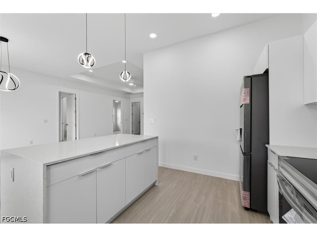 2441 NW 8th Terrace Cape Coral FL 33993 2026024098 image13