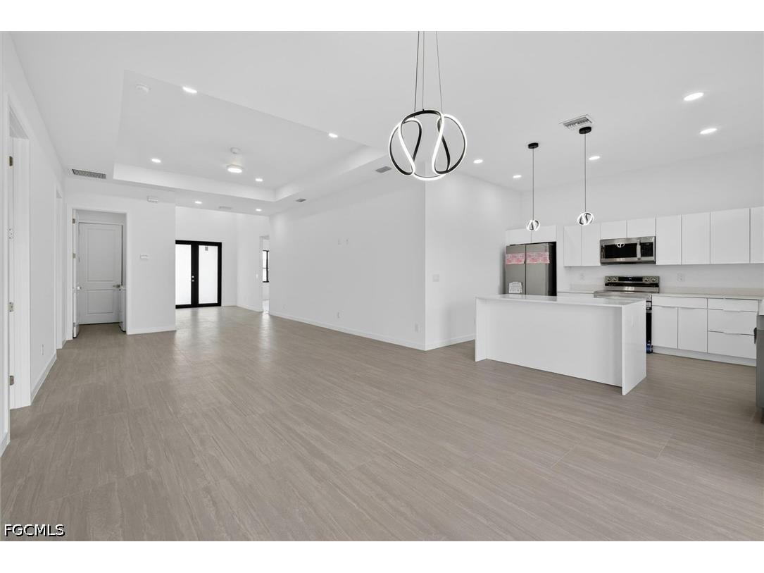 2441 NW 8th Terrace Cape Coral FL 33993 2026024098 image15