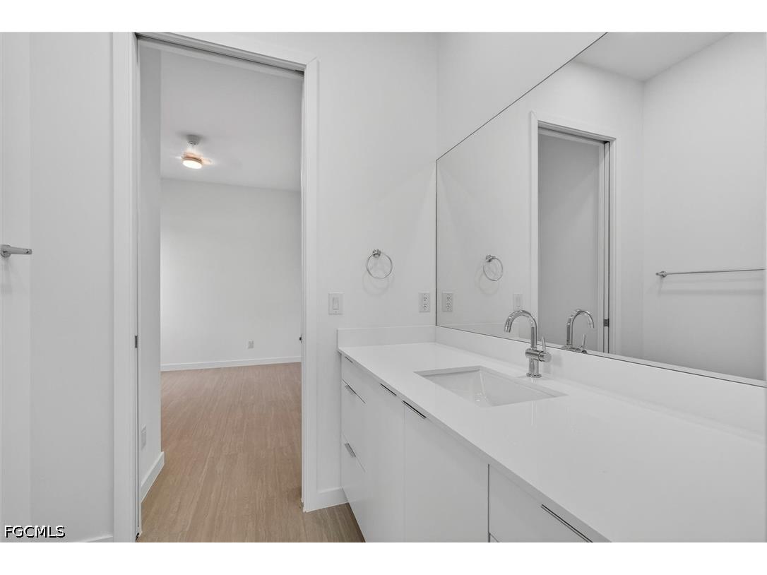 2441 NW 8th Terrace Cape Coral FL 33993 2026024098 image19