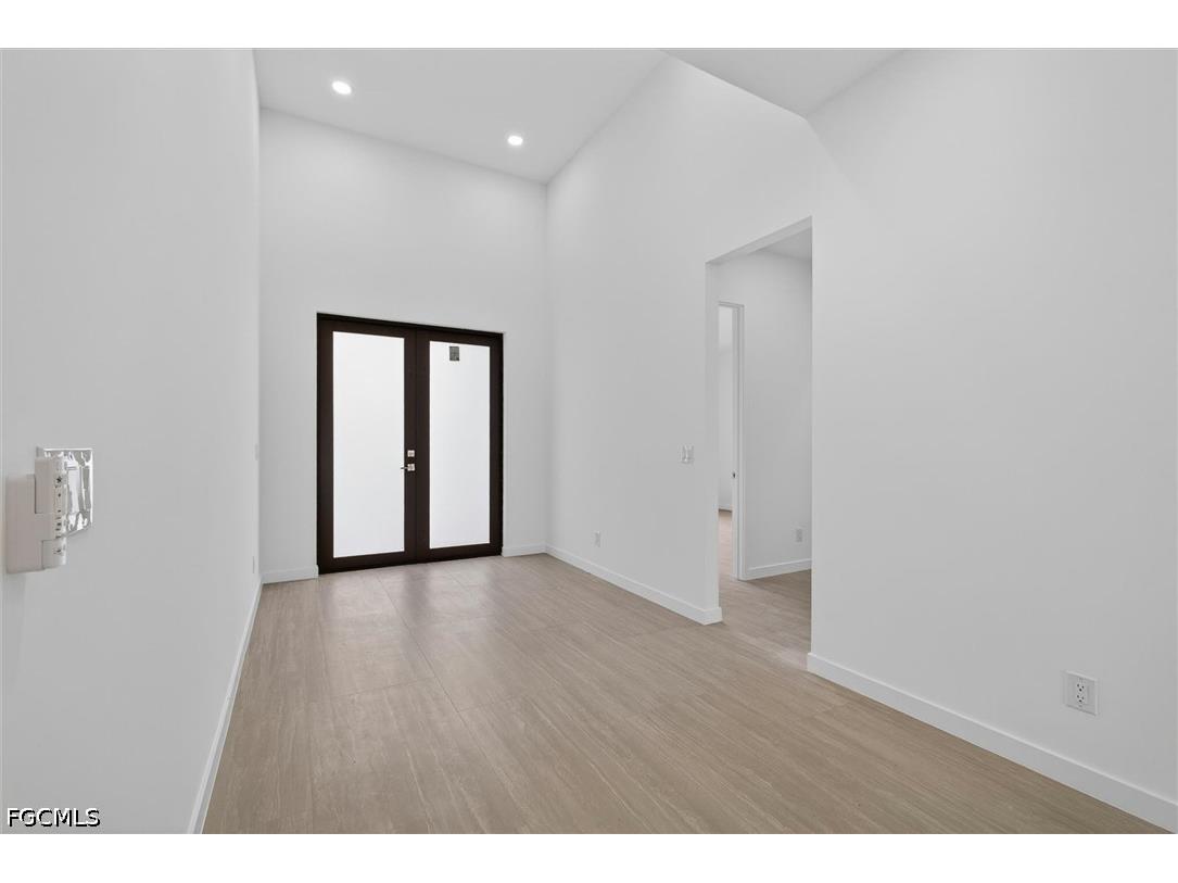 2441 NW 8th Terrace Cape Coral FL 33993 2026024098 image25