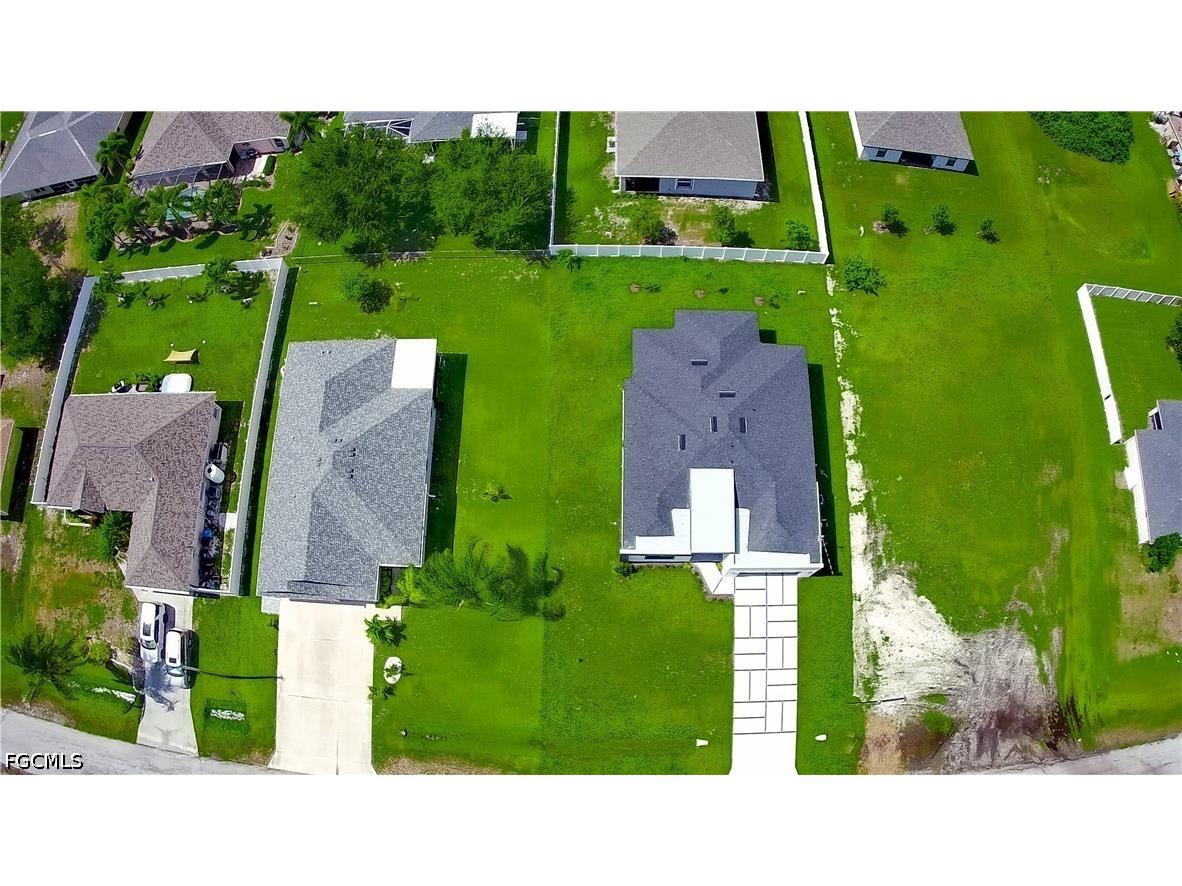 2441 NW 8th Terrace Cape Coral FL 33993 2026024098 image42
