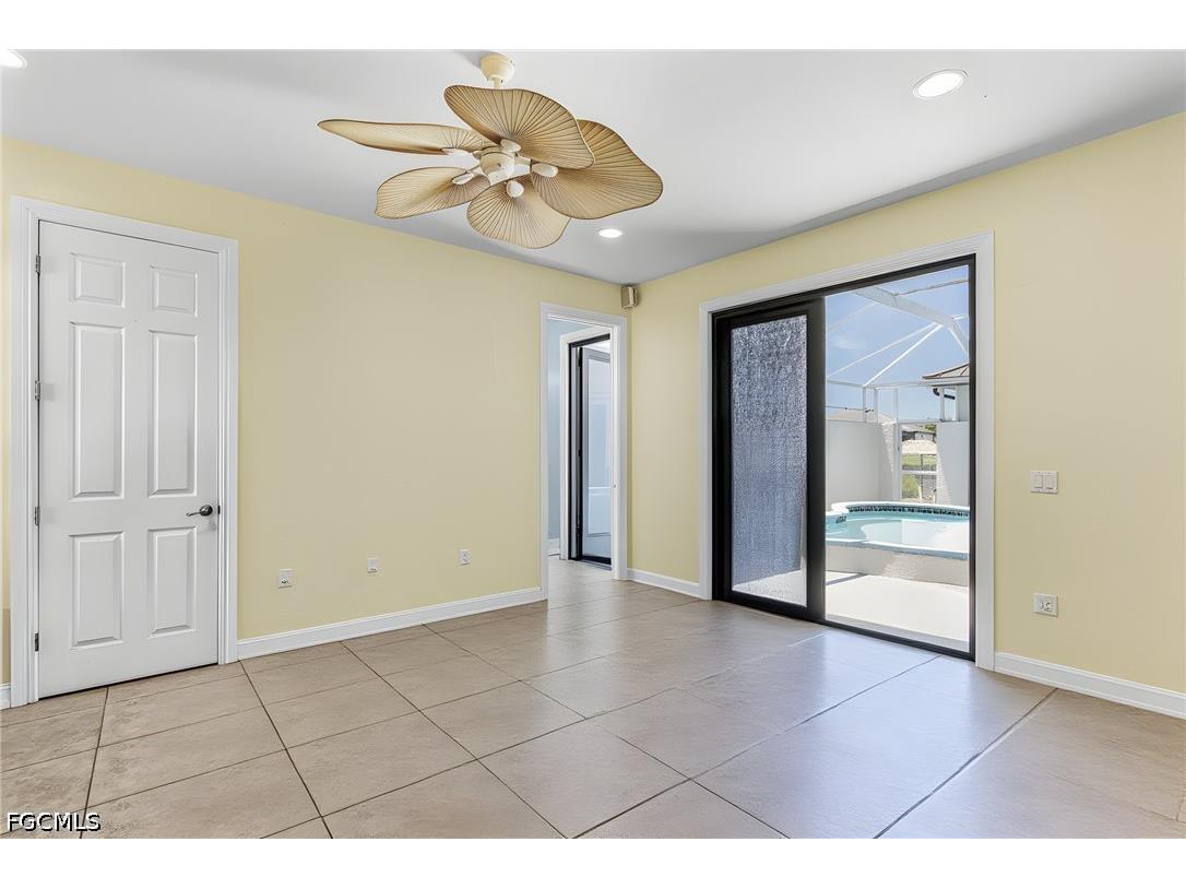 2441 NW 9th Terrace Cape Coral FL 33993 2026028971 image15