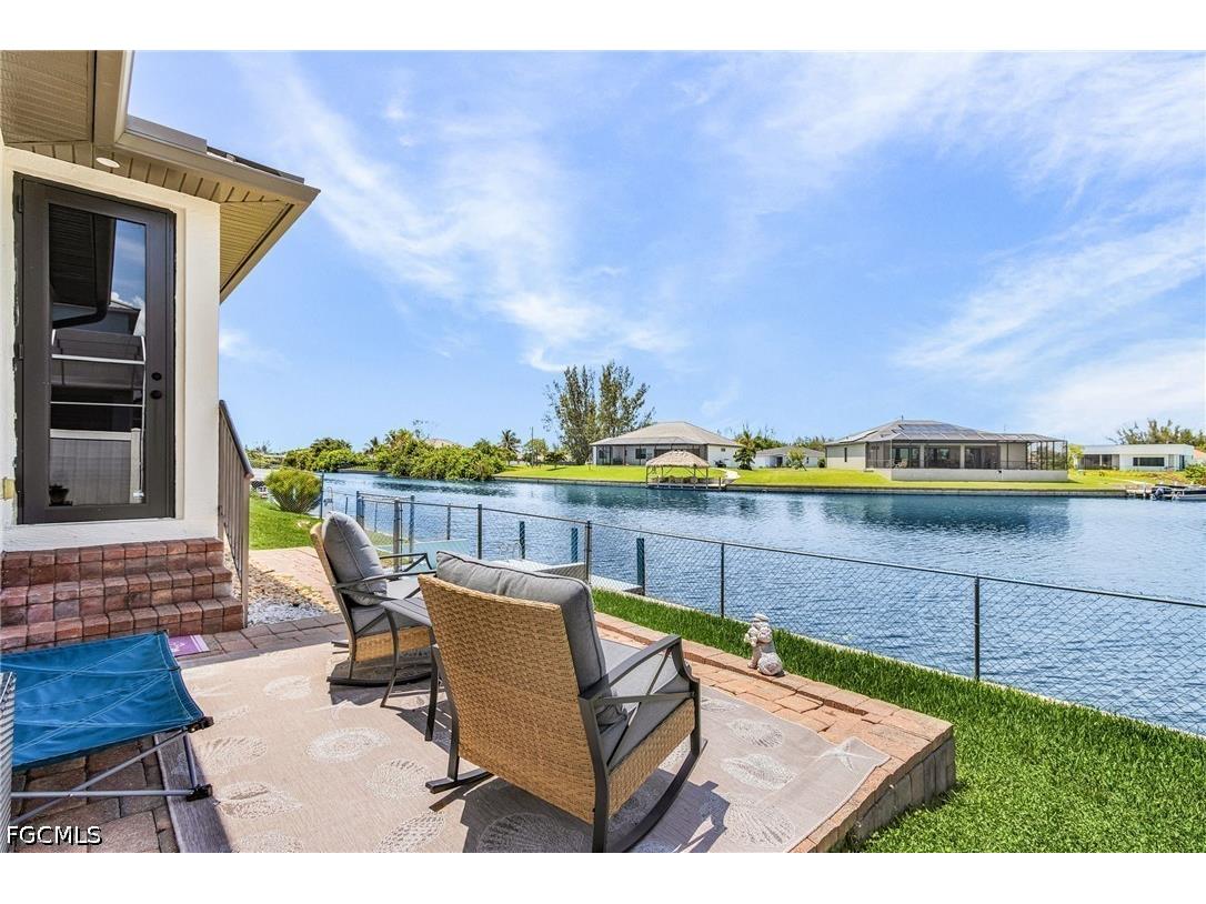 2441 NW 9th Terrace Cape Coral FL 33993 2026028971 image23