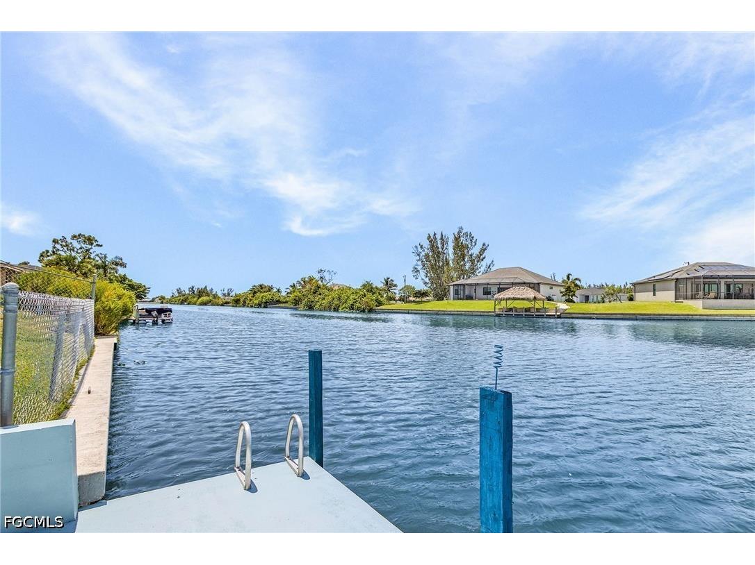 2441 NW 9th Terrace Cape Coral FL 33993 2026028971 image25