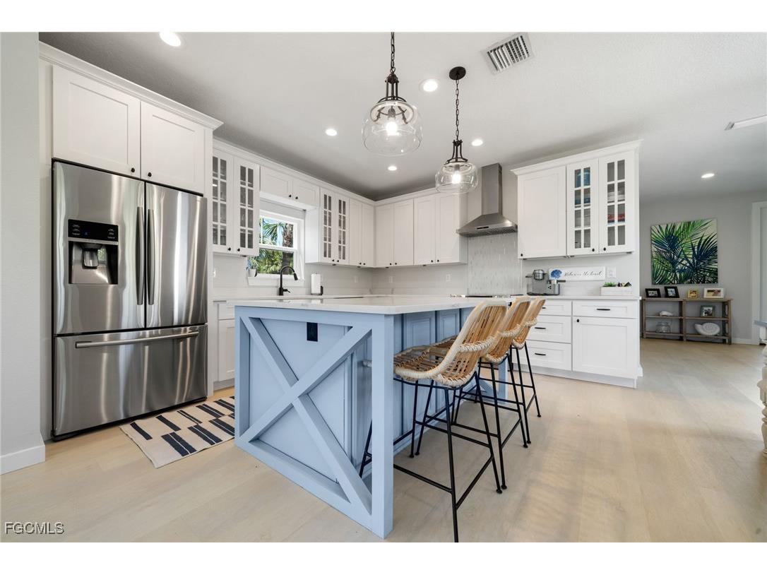 2441 Shop Road Sanibel FL 33957 2025004706 image10