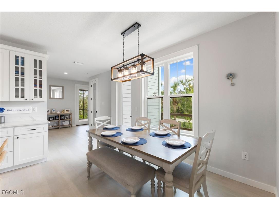 2441 Shop Road Sanibel FL 33957 2025004706 image15