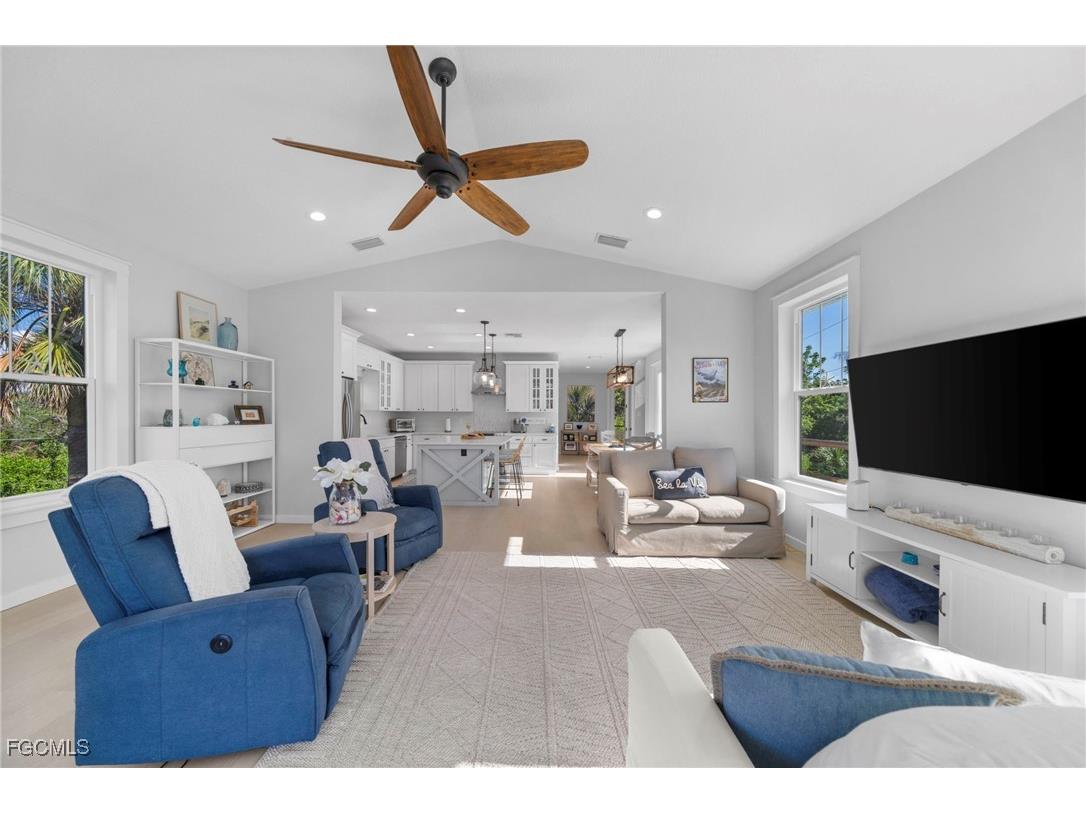 2441 Shop Road Sanibel FL 33957 2025004706 image6