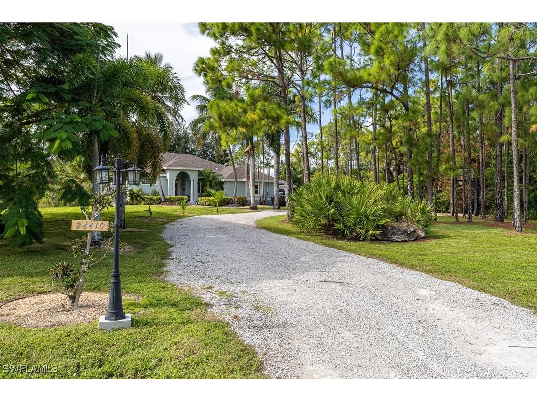 24410 Golden Eagle Lane Bonita Springs FL 34135 225079685 image3