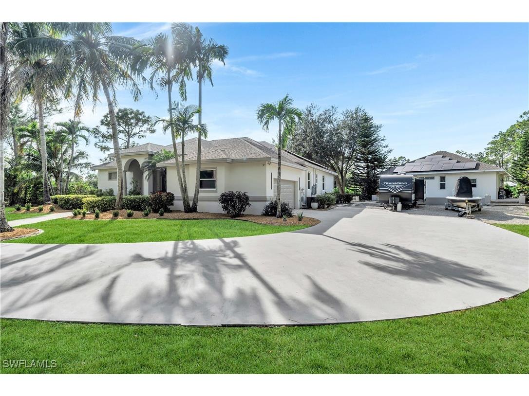 24410 Golden Eagle Lane Bonita Springs FL 34135 226004455 image1