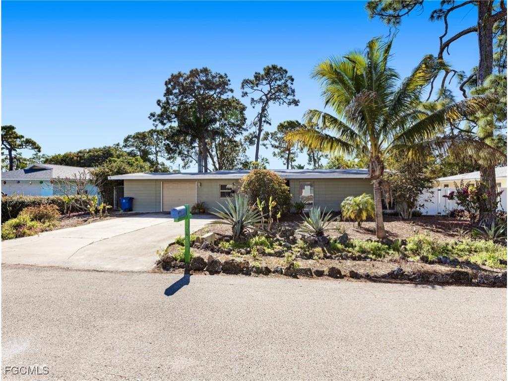 2442 Gorham Avenue Fort Myers FL 33907 2026001503 image1
