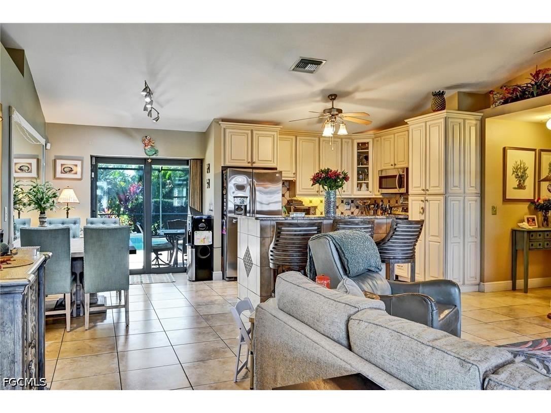 2442 SW Embers Terrace Cape Coral FL 33991 2026021064 image8