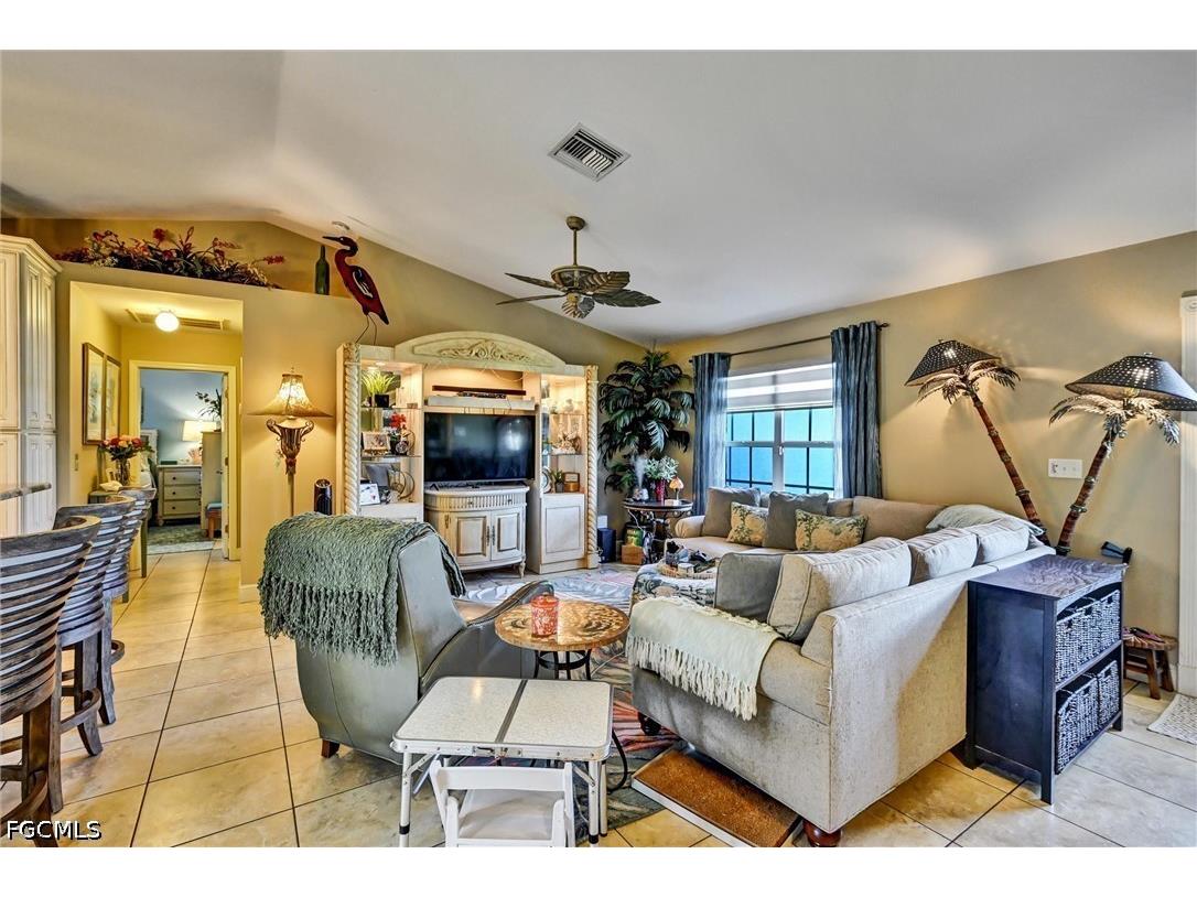2442 SW Embers Terrace Cape Coral FL 33991 2026021064 image9