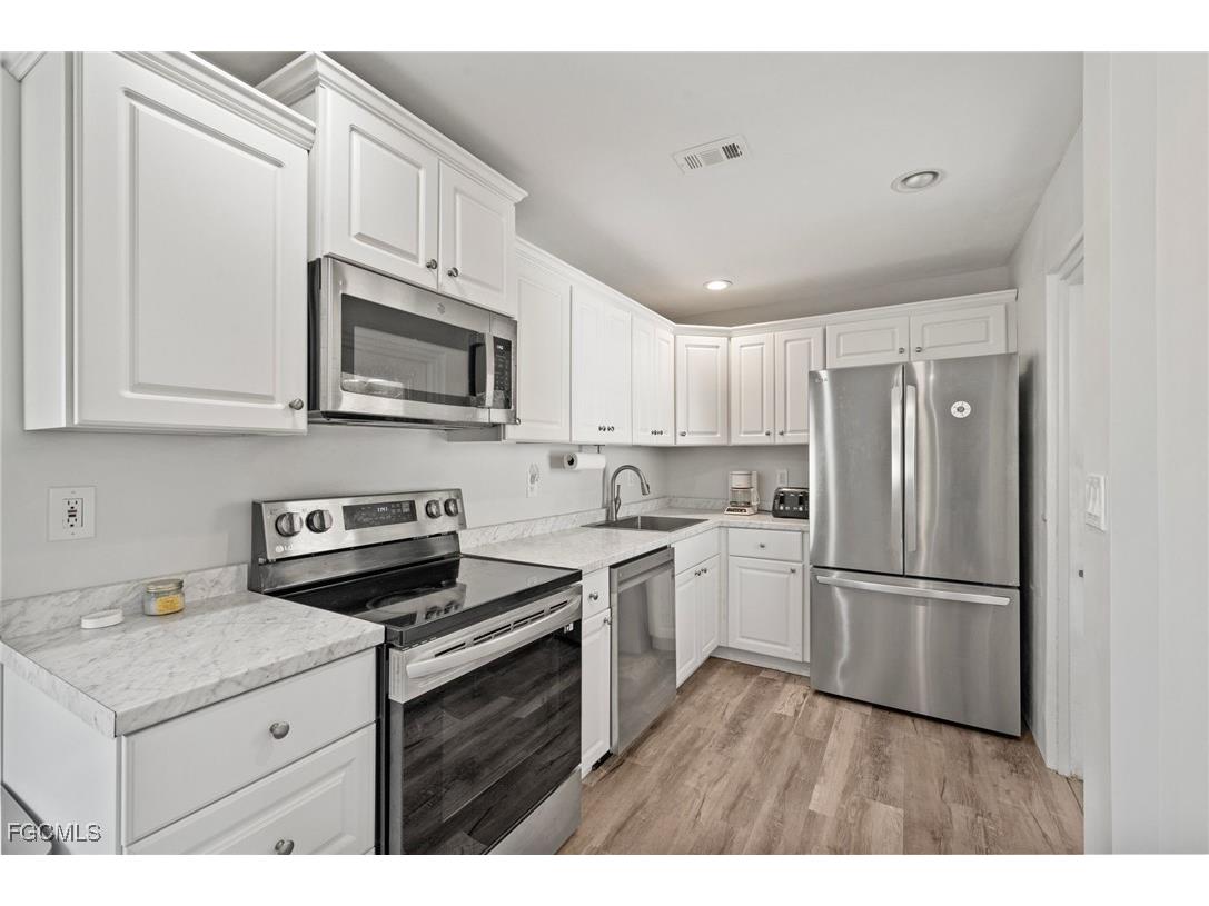 2444 Sycamore Street Saint James City FL 33956 2025005857 image12