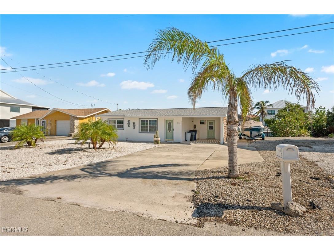 2444 Sycamore Street Saint James City FL 33956 2025005857 image20