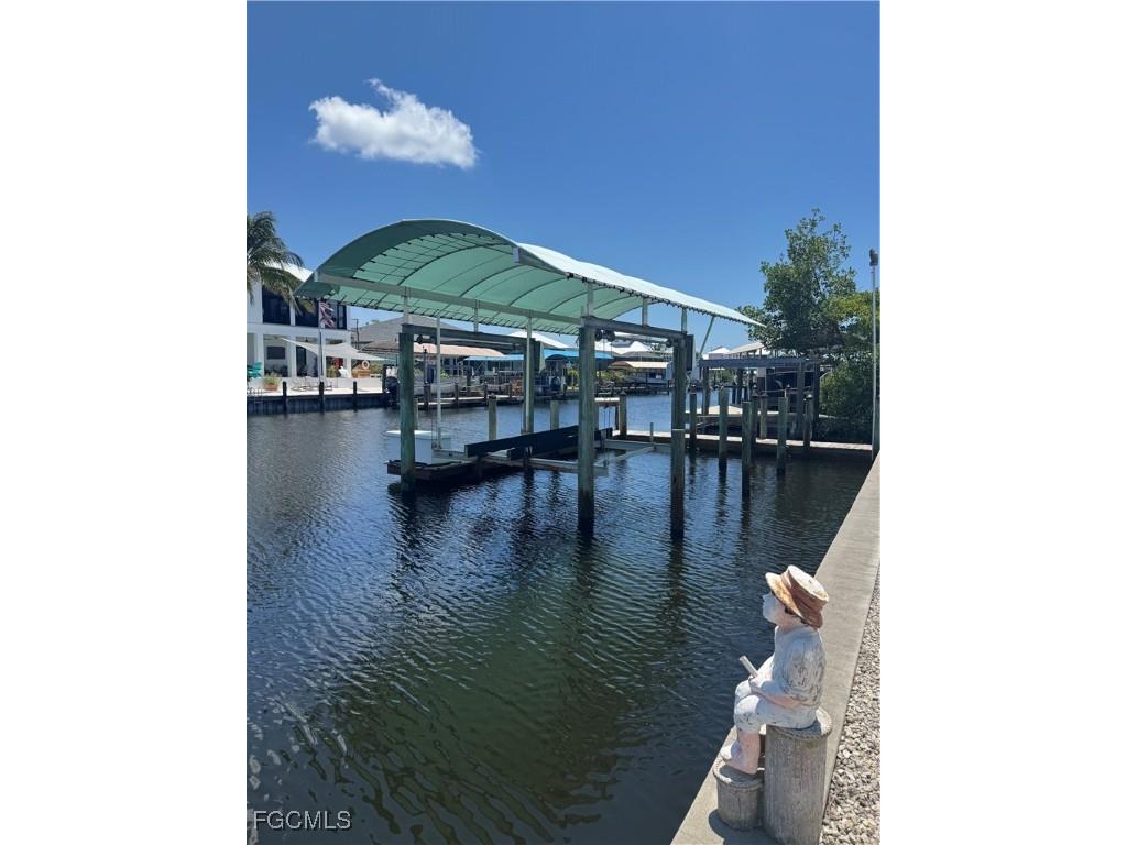 2444 Sycamore Street Saint James City FL 33956 2025005857 image24