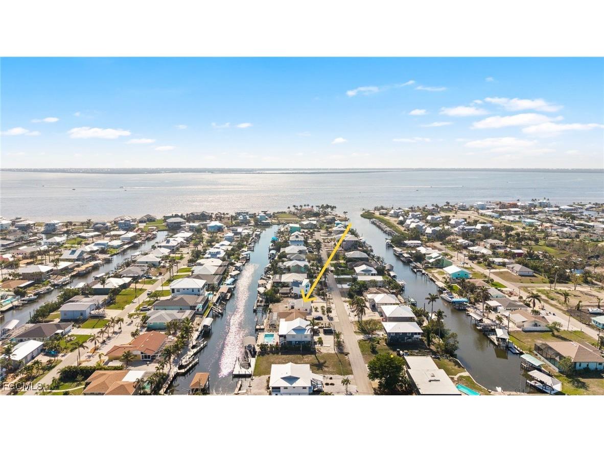 2444 Sycamore Street Saint James City FL 33956 2025005857 image3