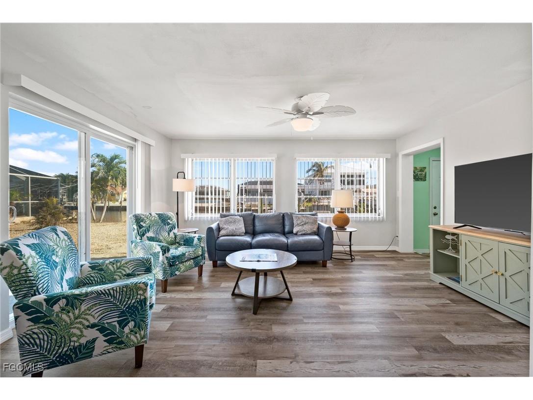 2444 Sycamore Street Saint James City FL 33956 2025005857 image4