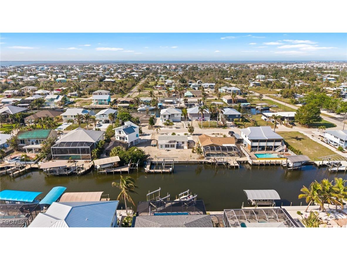 2444 Sycamore Street Saint James City FL 33956 2025005857 image44