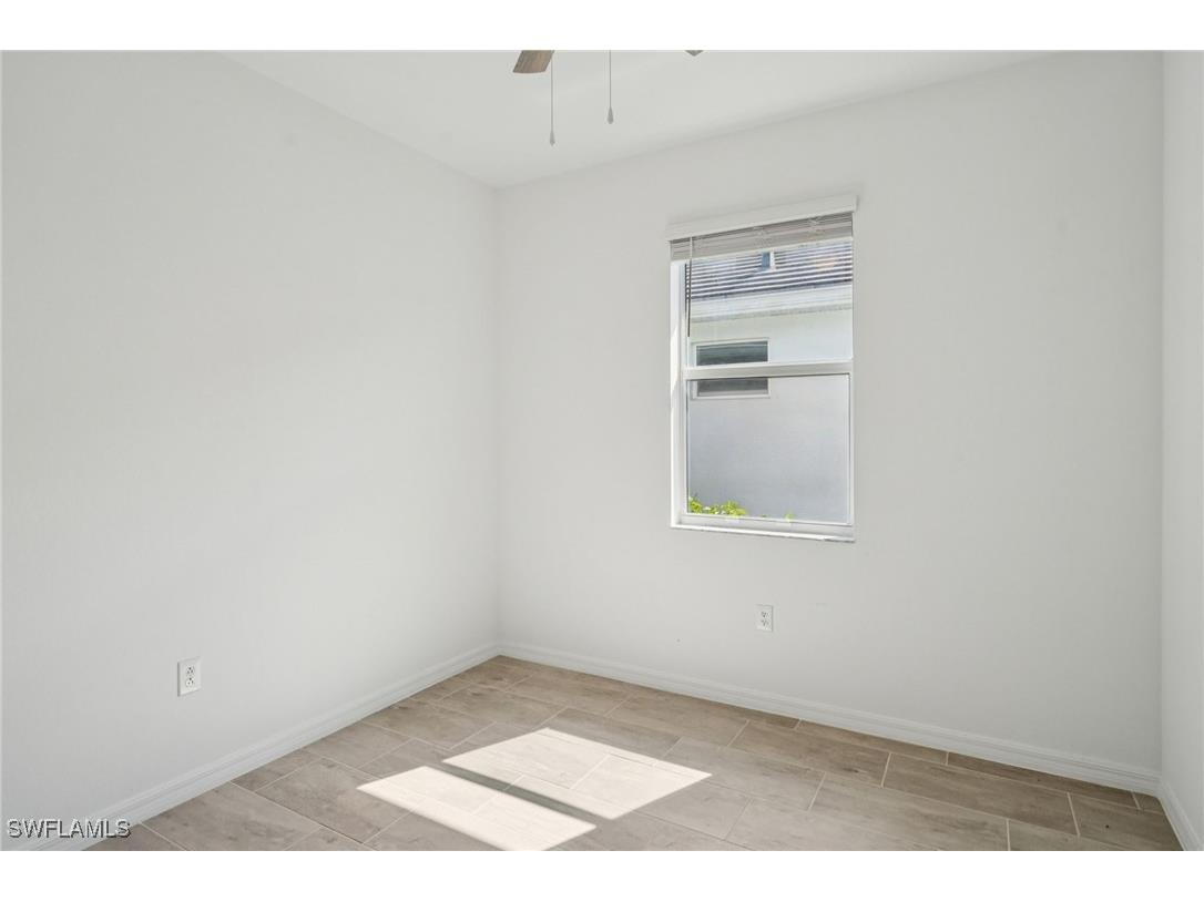 2445 Orchard Street Naples FL 34120 225076774 image18