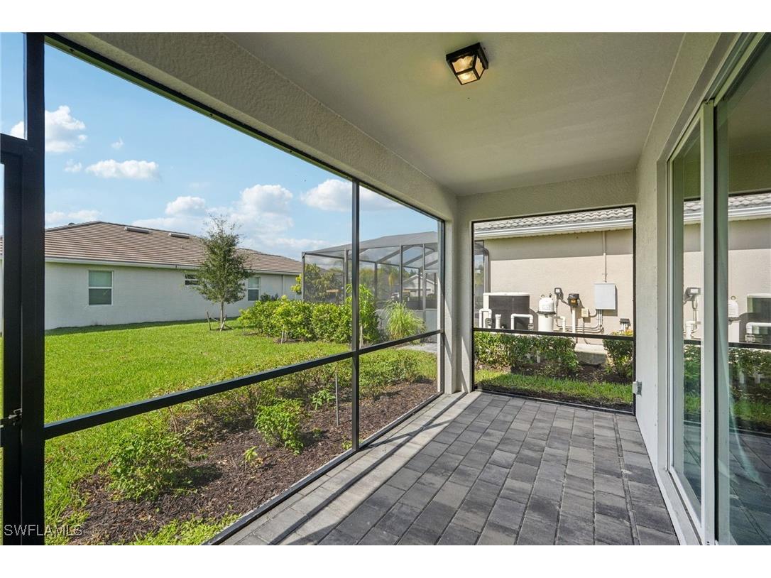 2445 Orchard Street Naples FL 34120 225076774 image21