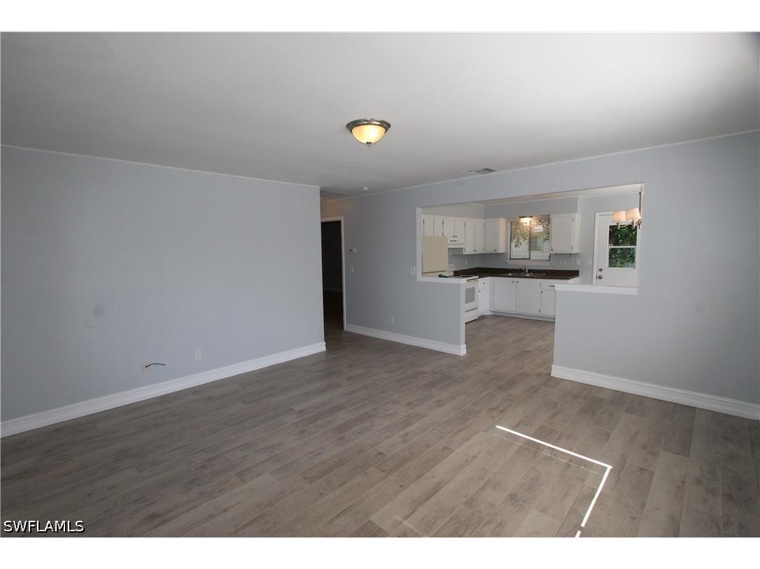2445 Thomasson Drive #D Naples FL 34112 226021425 image2